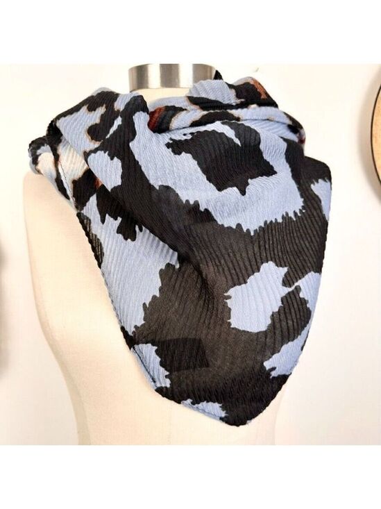Cejon Accessories - Cejon Leopard Print Blue Rectangle Scarf One Size